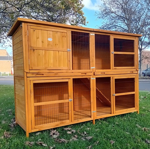 Extra large rabbit hutch - large,